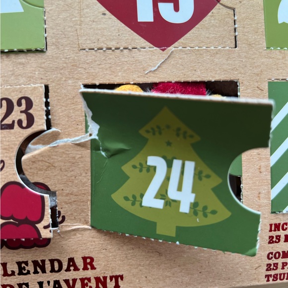 2016 Tsum Tsum Advent Calendar - Picture 5 of 5